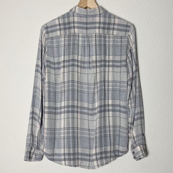 Xirena Shelby Gray Plaid Flannel Long Sleeve Button Up Shirt - Picture 9 of 11
